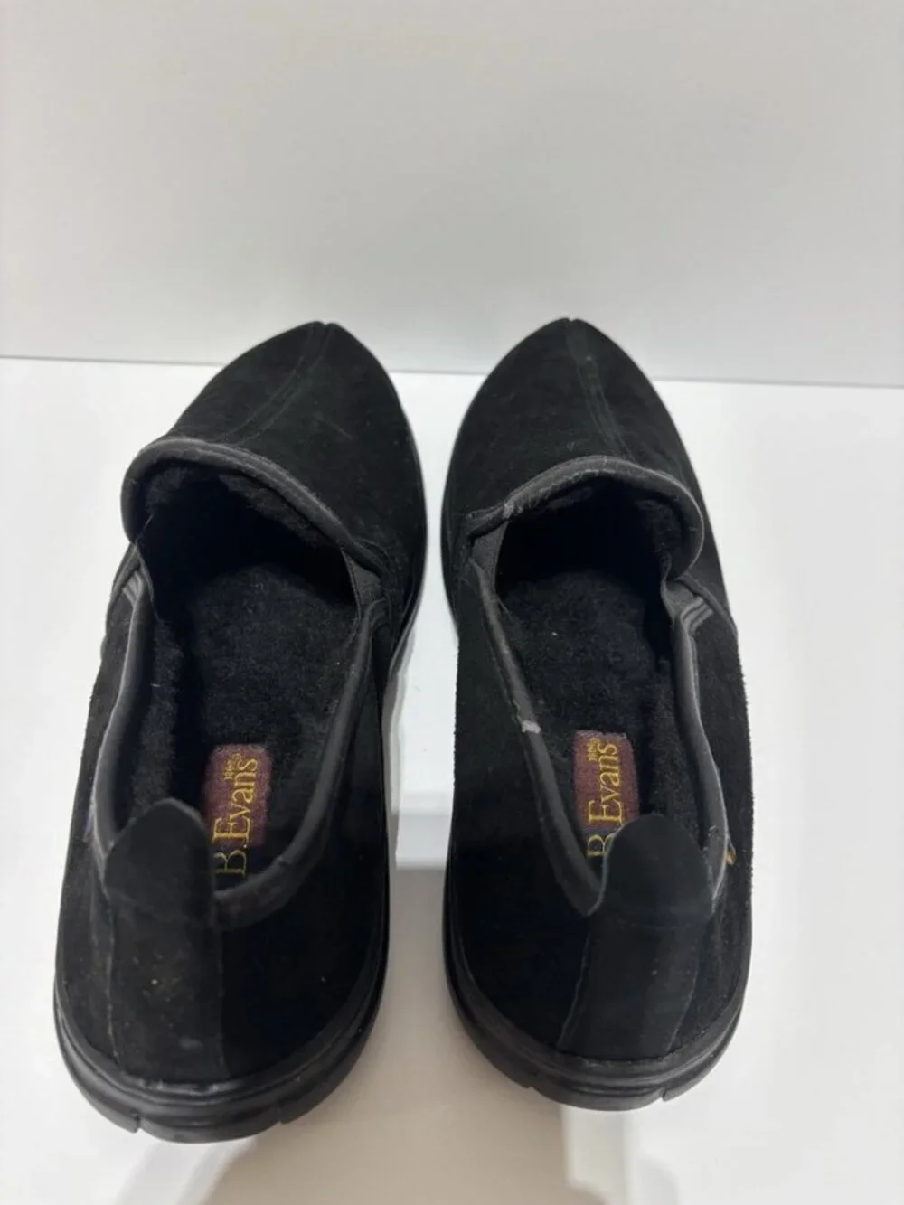 L.B. Evans Men’s Klondike Slippers Black, Size 11 M